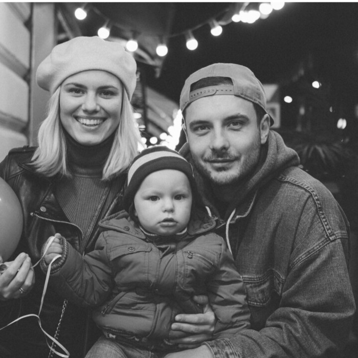 Александра Шевченко и Ян Ильвес с сыном.