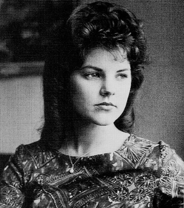 Присцилла Пресли в юности. / Фото: pinterest.com Присцилла Пресли в юности. / Фото: pinterest.com