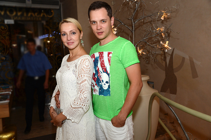 Александр Асташёнок и Елена Венгржиновская.