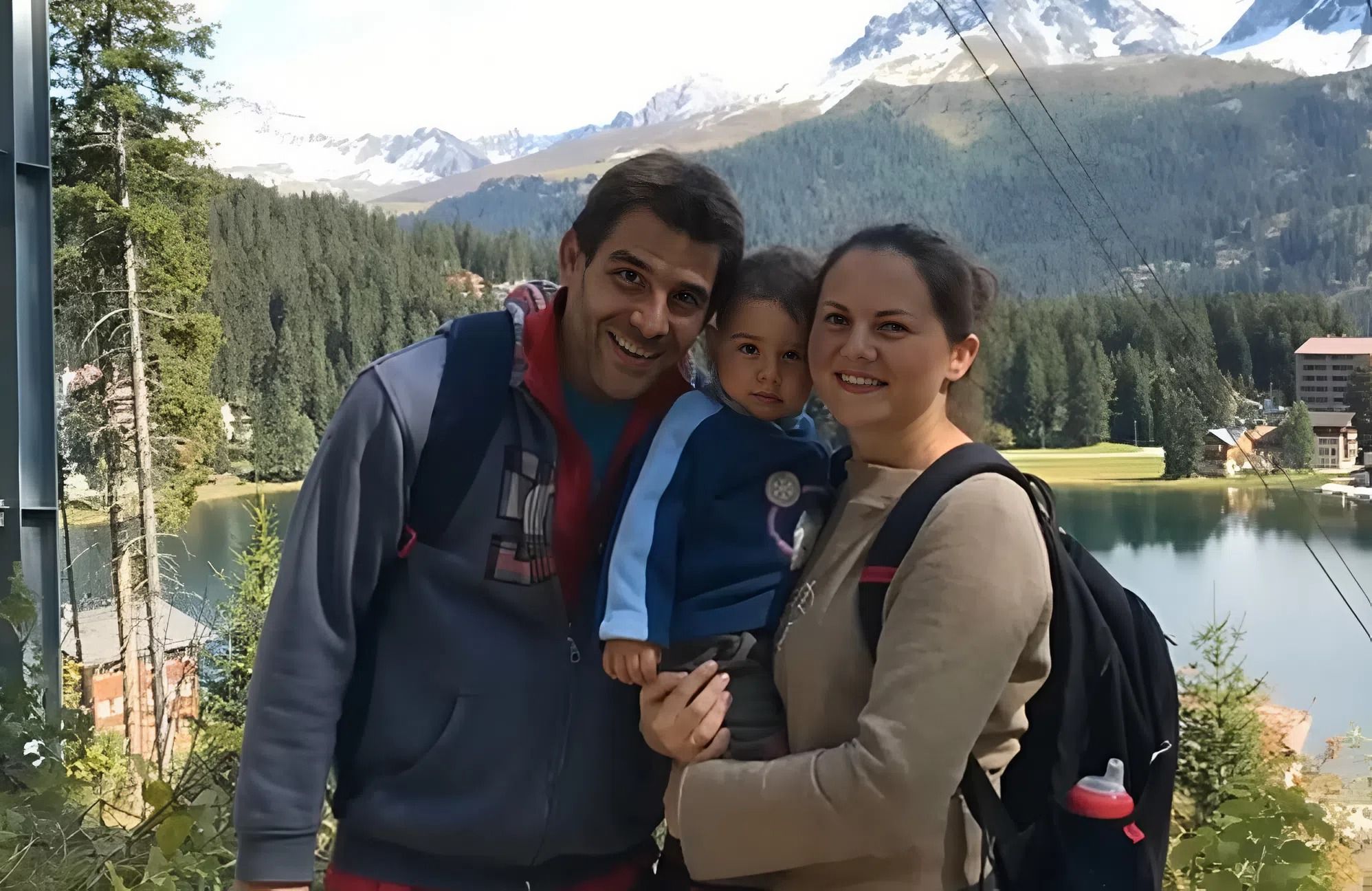 Сандро и Алёна Фонтана с сыном.