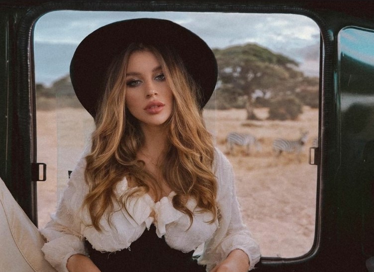 Яна Левенцева. Яна Левенцева.