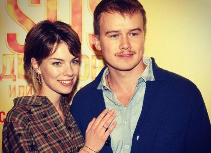 Алексей Бардуков и Анна Старшенбаум. / Фото: starhit.ru Алексей Бардуков и Анна Старшенбаум. / Фото: starhit.ru