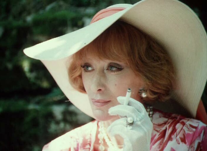 Екатерина Васильева в фильме «Визит дамы». Екатерина Васильева в фильме «Визит дамы».