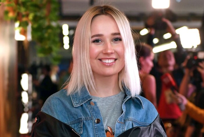 Клава Кока.