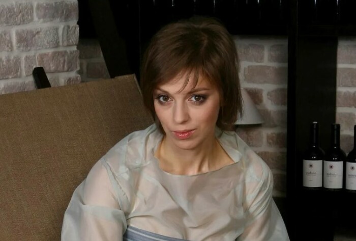 Нелли Уварова. Нелли Уварова.