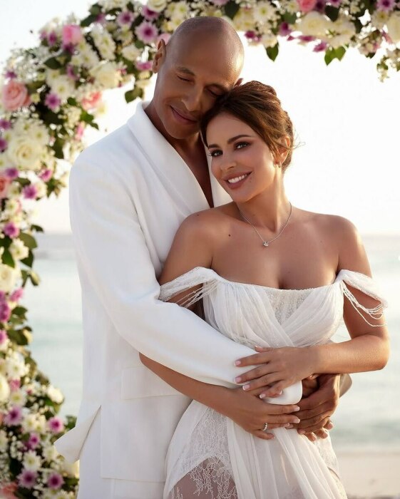 Ани Лорак и Исаак Виджраку.