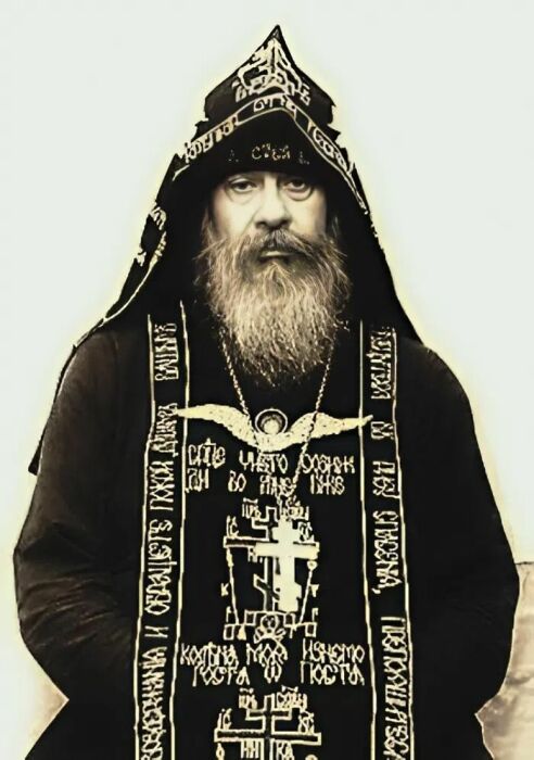 Иеромонах Симон. Иеромонах Симон.