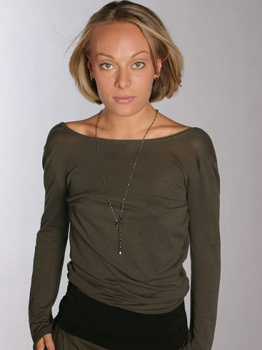 Ольга Ломоносова — Кира Воропаева. Ольга Ломоносова — Кира Воропаева.