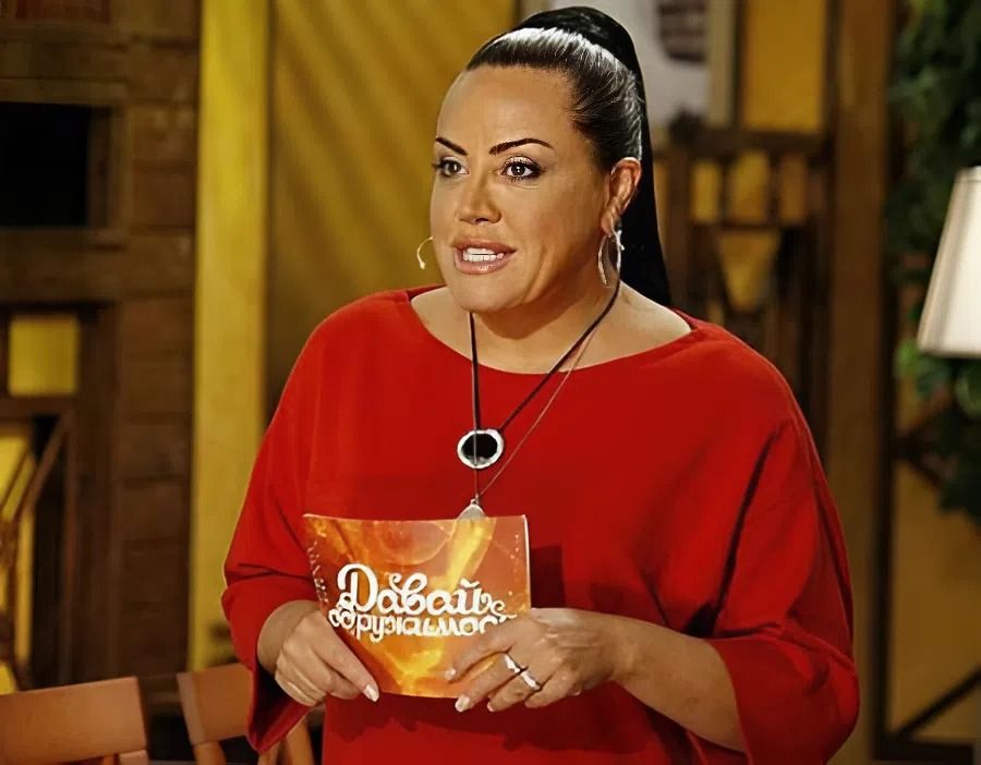 Оксана Байрак.