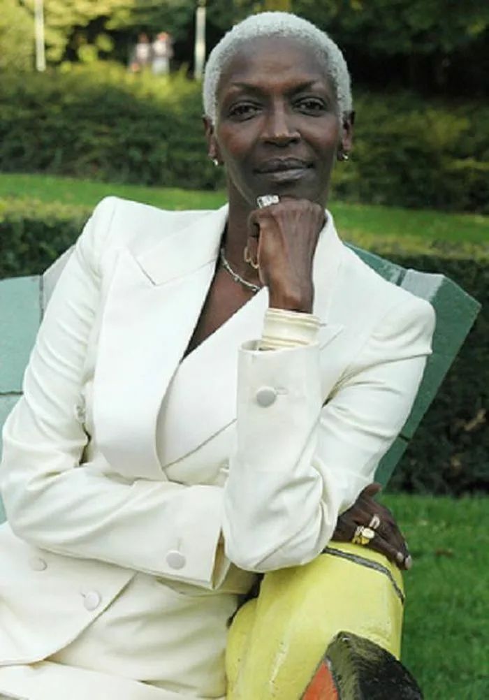 Принцесса Эстер Каматари.