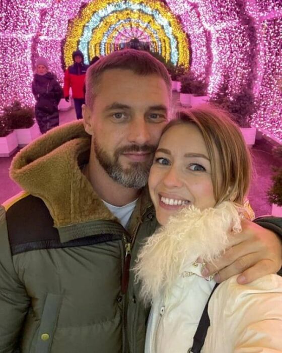 Антон Батырев и Евгения Лоза. / Фото: pinterest.com Антон Батырев и Евгения Лоза. / Фото: pinterest.com