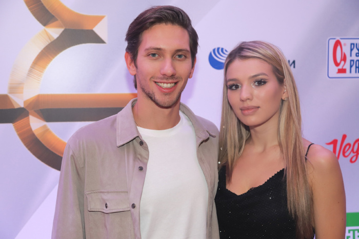 Люся Чеботина и ЮрКисс.