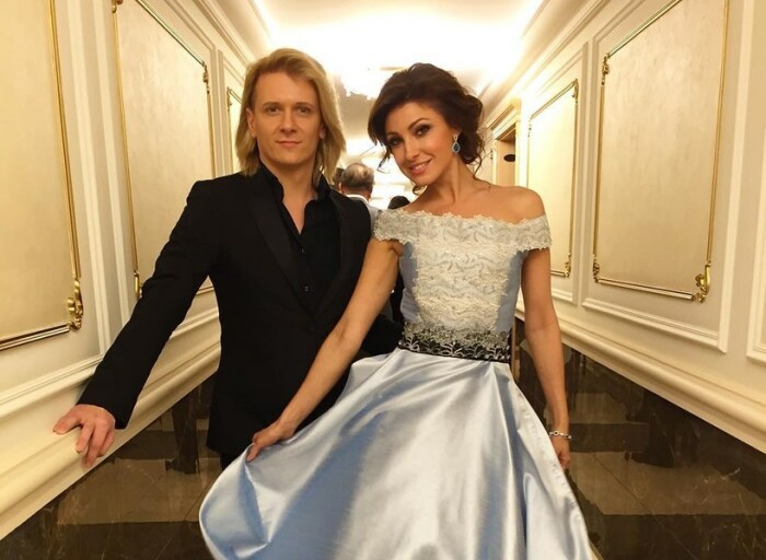 Глеб Матвейчук и Анастасия Макеева. / Фото: catalog-svadba.ru