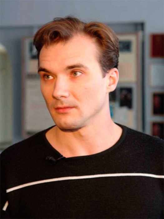 Дмитрий Петрунь в молодости. Дмитрий Петрунь в молодости.