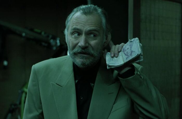 Раде Шербеджия – Борис «Бритва» в фильме «Большой куш». Раде Шербеджия – Борис «Бритва» в фильме «Большой куш».