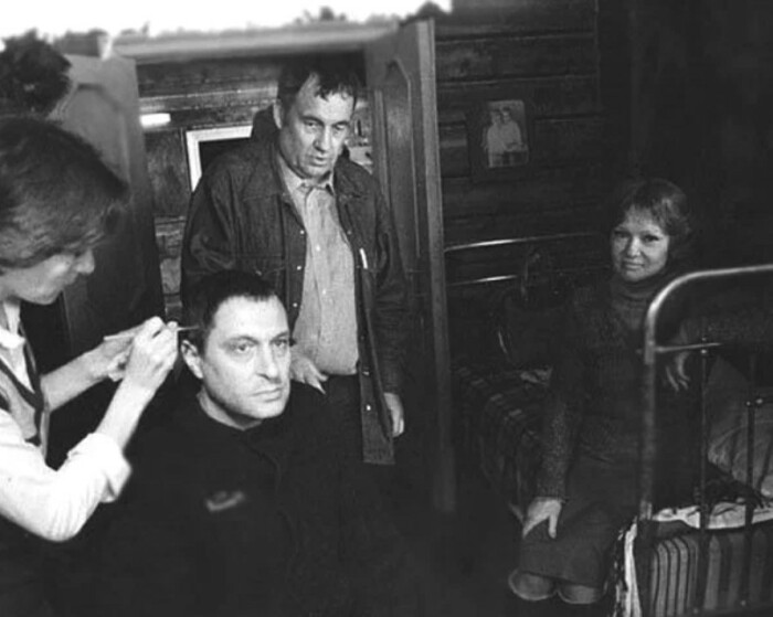 Кадр со съёмок фильма «Вокзал для двоих».