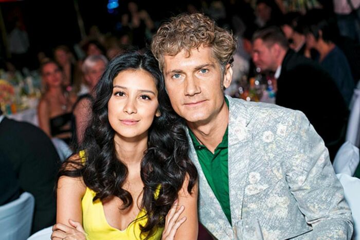 Илья Бачурин и Равшана Куркова.