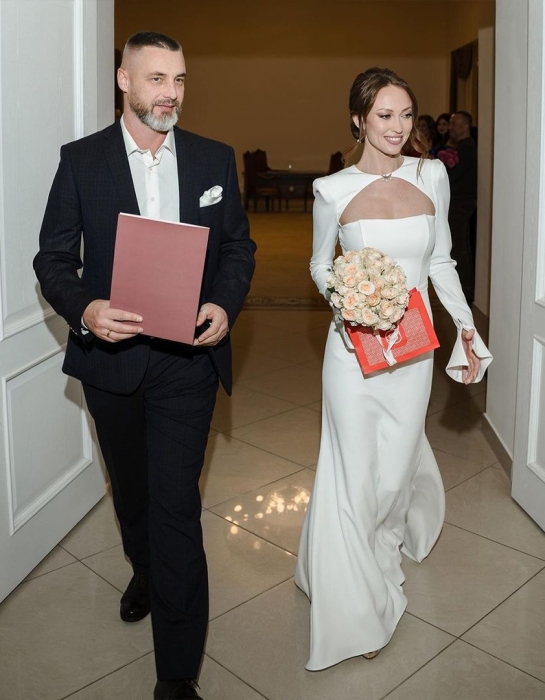 Антон Батырев и Анна Савельева. / Фото: uznayvse.ru Антон Батырев и Анна Савельева. / Фото: uznayvse.ru