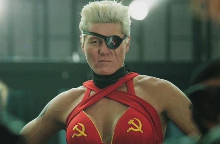 Ольга Куркулина – «Mother Russia» в фильме «Пипец 2». Ольга Куркулина – «Mother Russia» в фильме «Пипец 2».