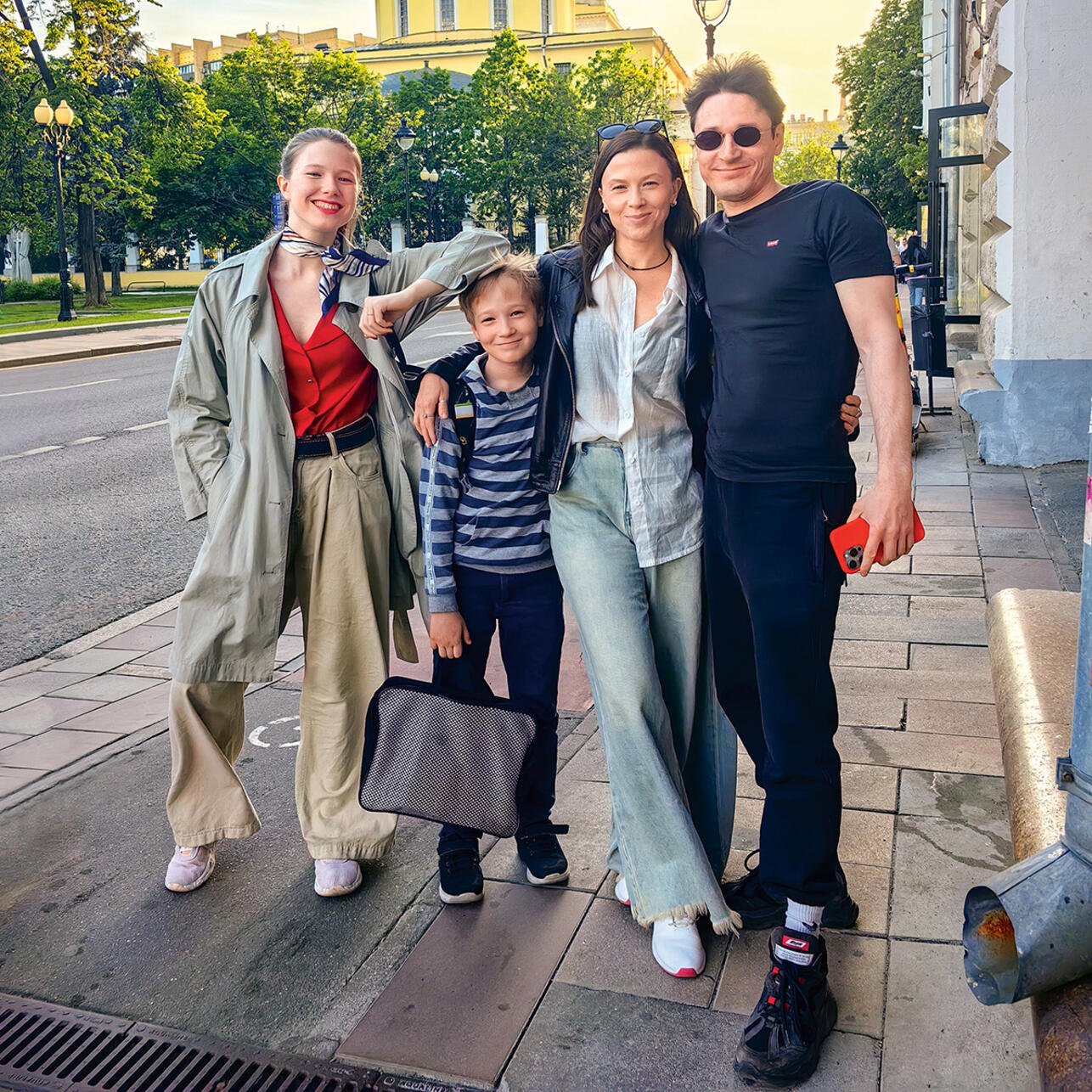 Алексей Филимонов и Ольга Смирнова с детьми. Алексей Филимонов и Ольга Смирнова с детьми.