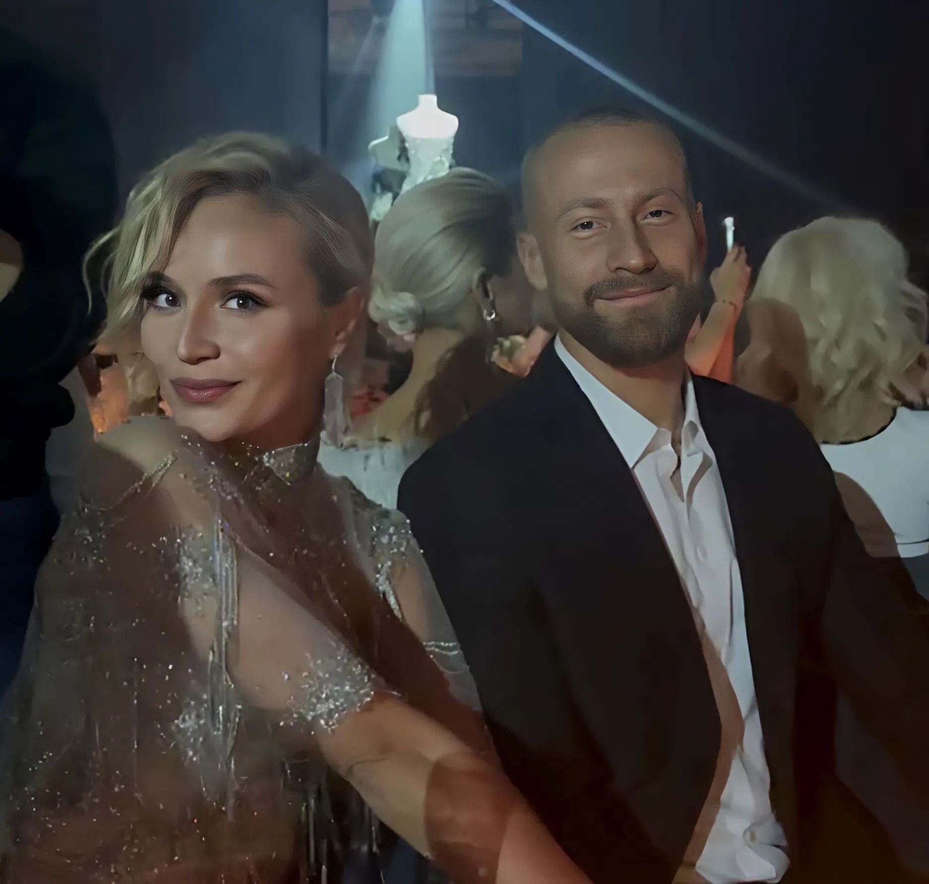 Полина Гагарина и Стас Миков. Полина Гагарина и Стас Миков.