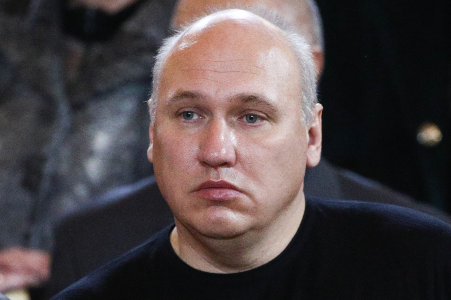 Александр Лужков. Александр Лужков.