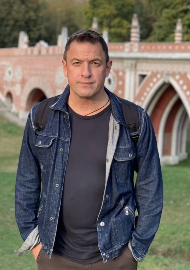 Олег Каменщиков. Олег Каменщиков.