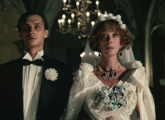 Екатерина Васильева в фильме «Визит дамы». Екатерина Васильева в фильме «Визит дамы».