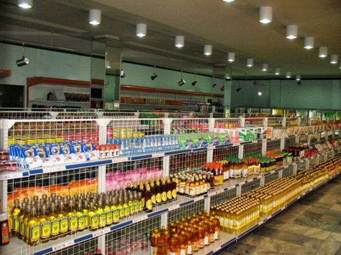 Супермаркет в Северной Корее. Супермаркет в Северной Корее.
