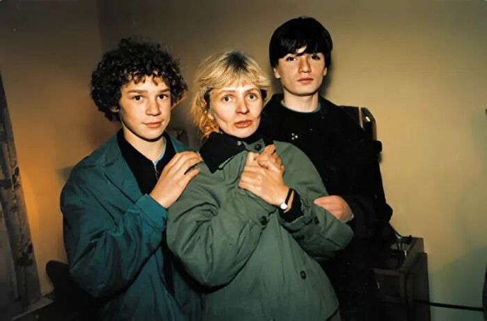 Ольга Мамонова с сыновьями Иваном и Даниилом.