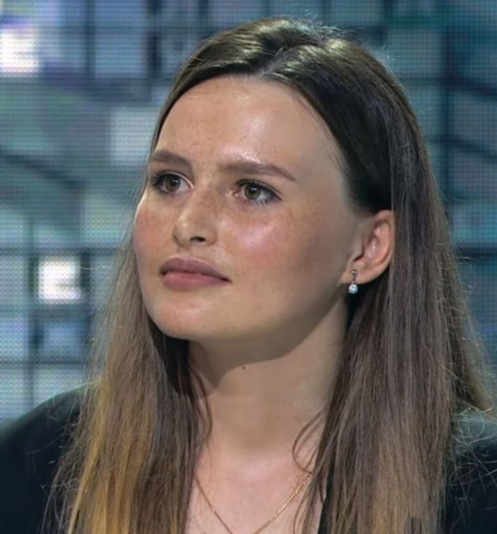 Маша Синельникова - Вера Лучкина. Маша Синельникова - Вера Лучкина.