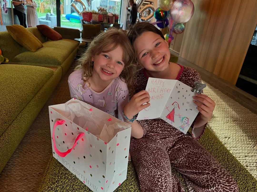 Дэшилл Иден и Оушен Ларк Эллиот. Дэшилл Иден и Оушен Ларк Эллиот.