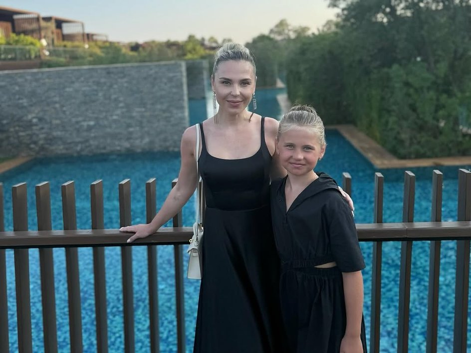 Пелагея с дочерью.