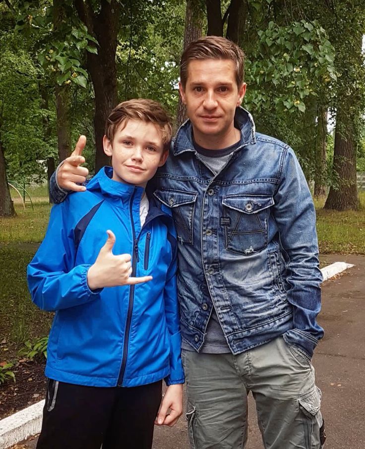 Александр Ратников с сыном. Александр Ратников с сыном.