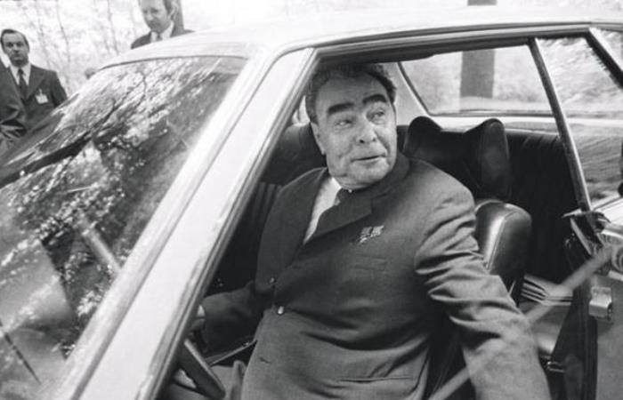 Брежнев любил автомобили Брежнев любил автомобили