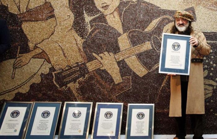 Саймир Страти и его сертификаты Книги рекордов Гиннесса