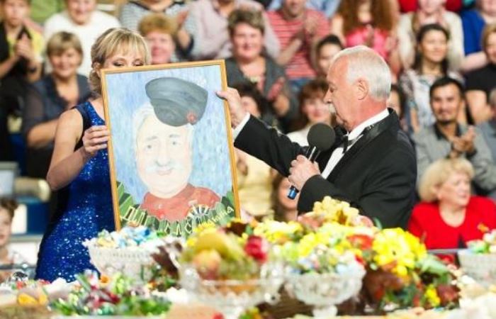 Подарки на Поле чудес