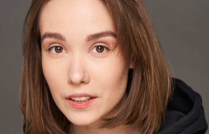 Старшая дочь Александра