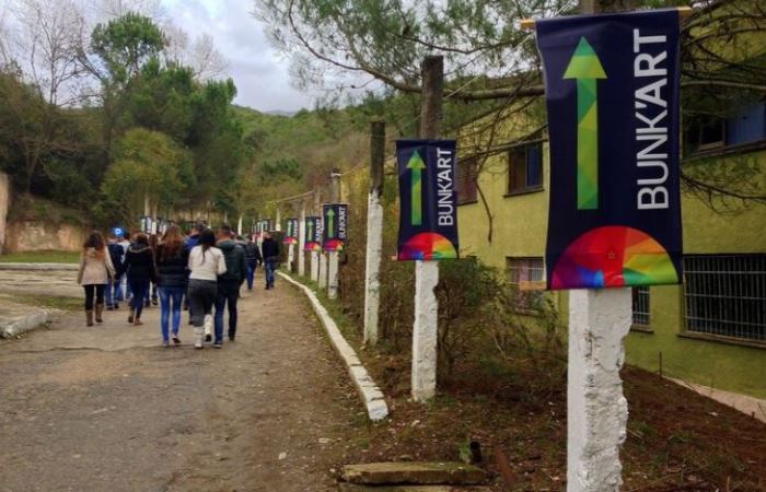 Сегодня некоторые бункеры превращены в музеи, к ним открыт доступ посетителей