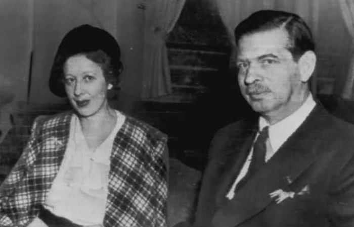 Елена Лупеску и Кароль II  / Фото: adevarul.ro