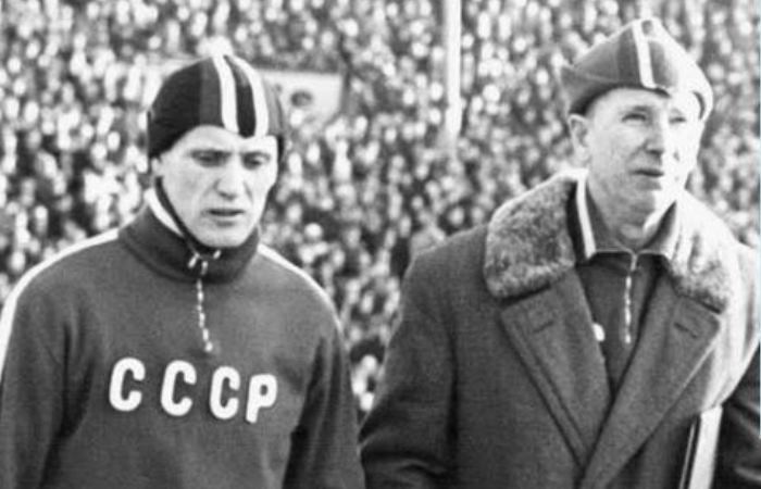 Виктор Косичкин с тренером Кудрявцевым