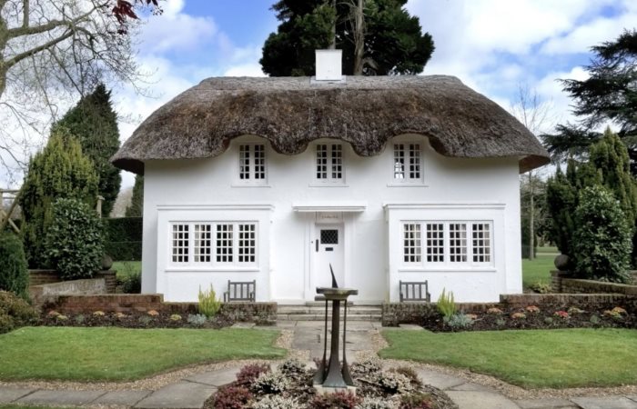 Маленький домик сейчас