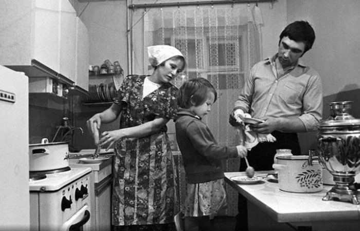 Многие семьи получили отдельные квартиры в хрущевках