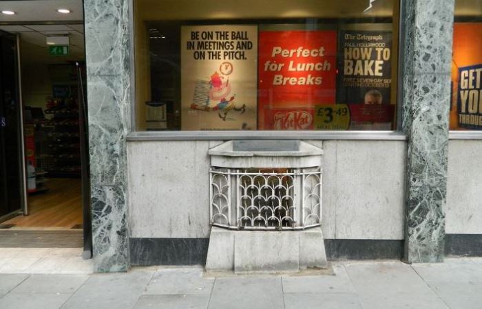 Лондонский камень сегодня