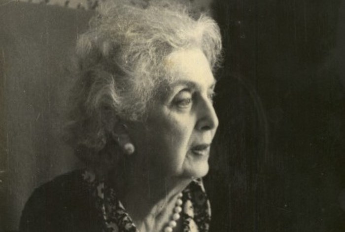 Мэри Эристова Мэри Эристова