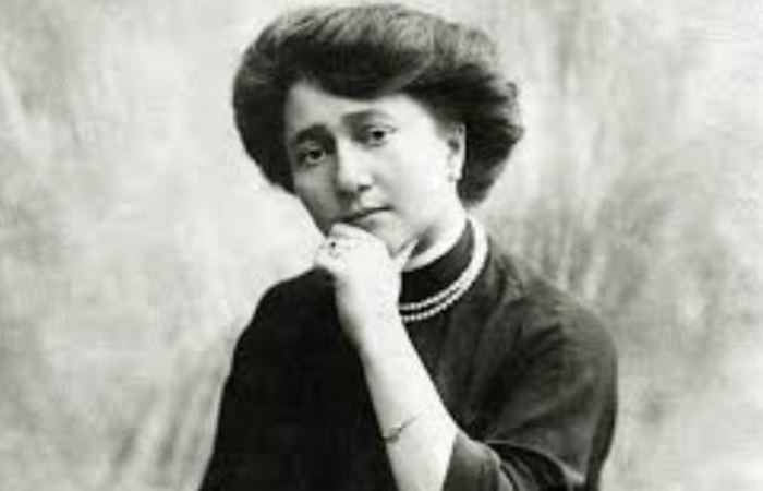 Надежда Ламанова