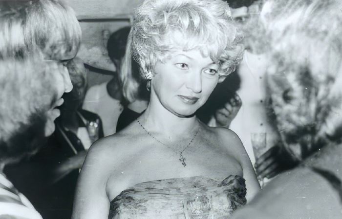 Людмила Нарусова в молодости Людмила Нарусова в молодости