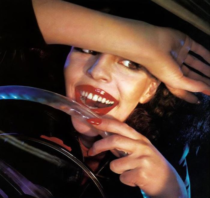 Наталия Медведева на обложке альбома The Cars Наталия Медведева на обложке альбома The Cars