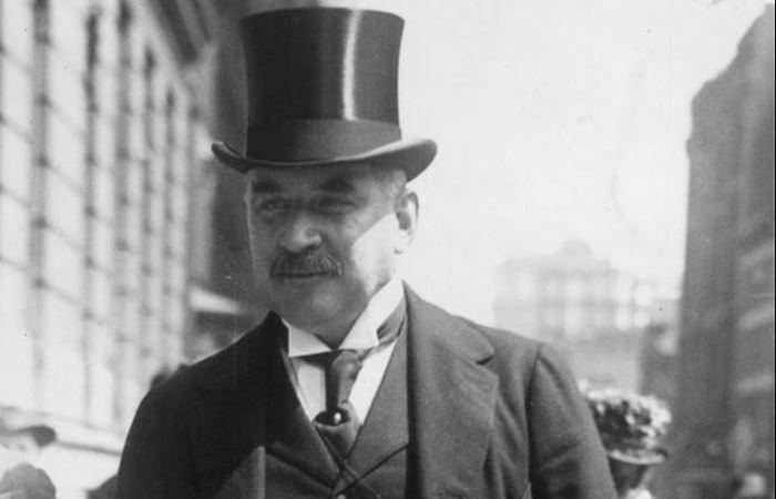 Николай Второв