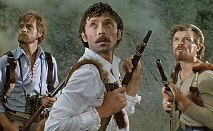 Офицер Крестовский в исполнении Олега Даля Офицер Крестовский в исполнении Олега Даля